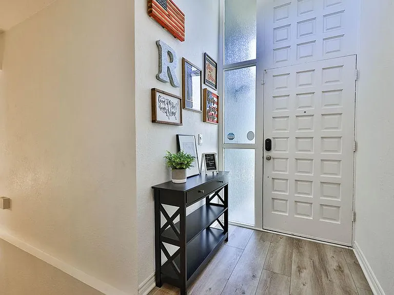 6395 Rancho Mission Rd #10 — Photo 10