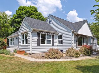 9110 County Road 11, Maple Plain, MN 55359