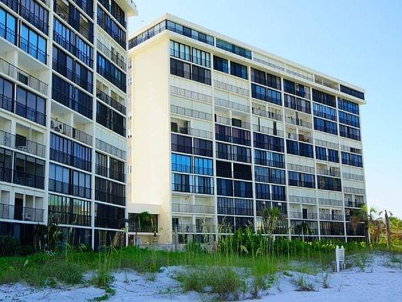 2nd image of 20 Whispering Sands Dr APT 105