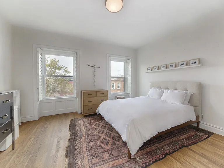 417 Clinton St #5 — Photo 5
