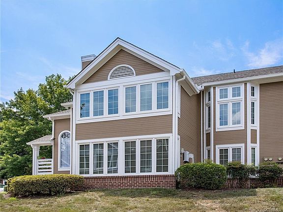 5th image of 4681 Four Seasons Ter Unit G