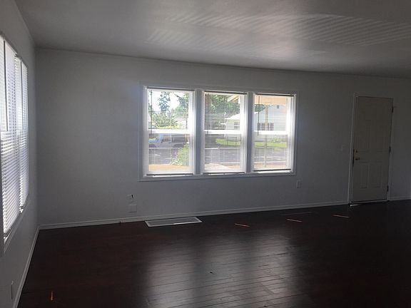 very spacious living space