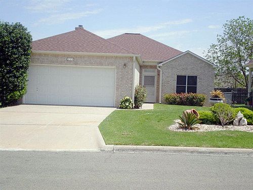 1st image of 119 Dove Ln