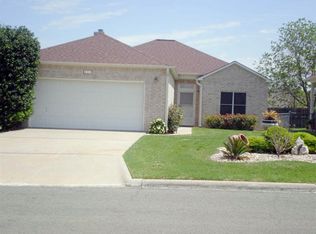 119 Dove Ln, Meadowlakes, TX 78654