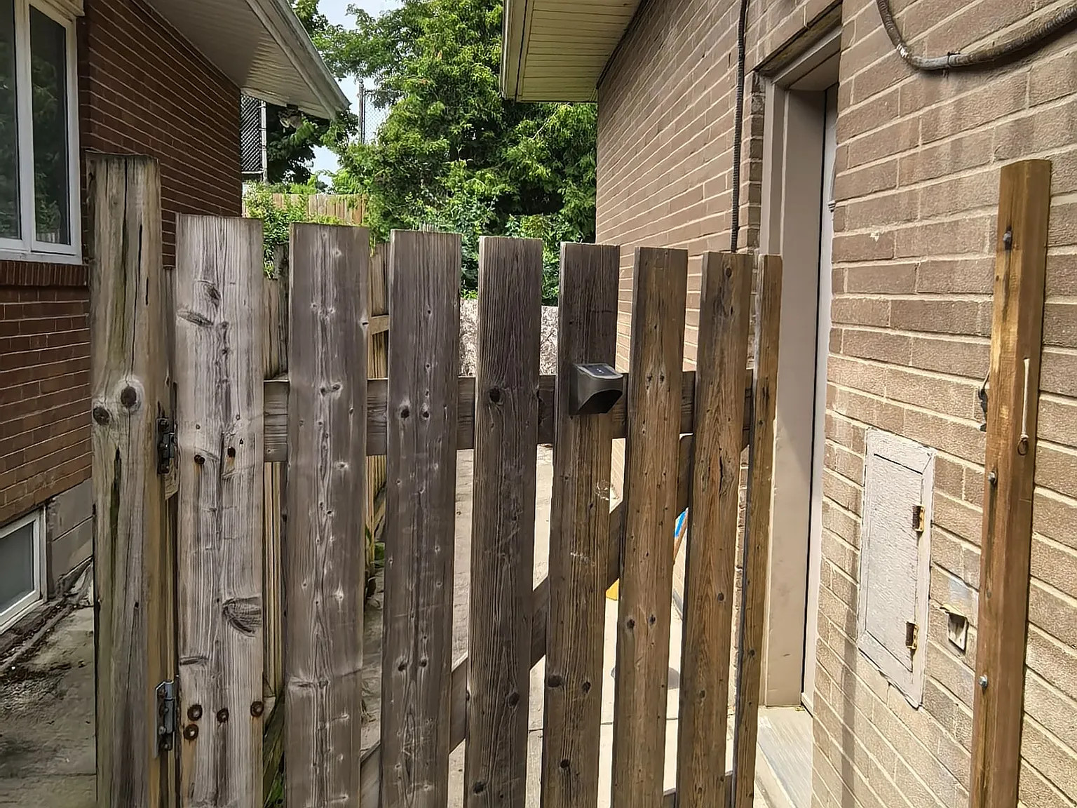 3 bed, $1,900 — Photo 4