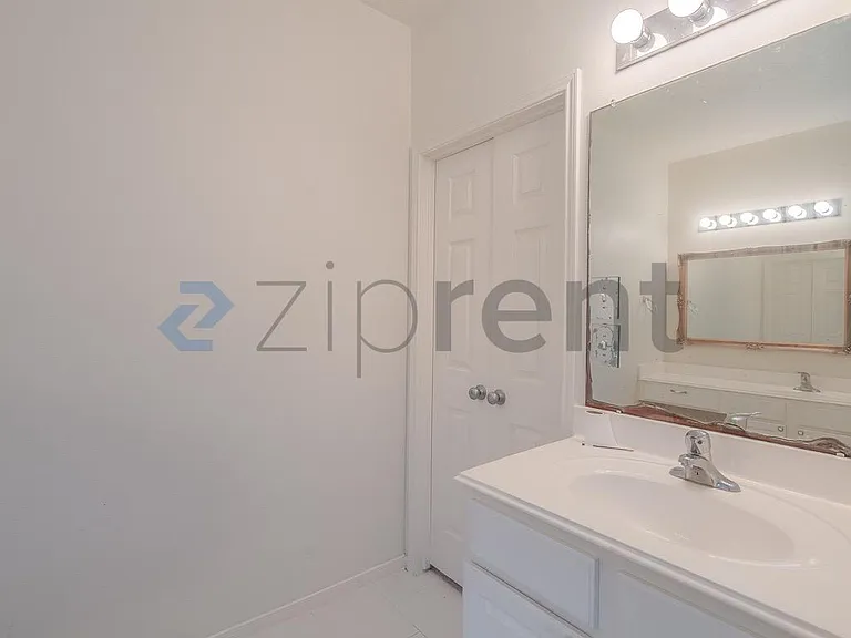 19927 Cypresswood Sq — Photo 37