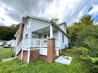 324 Yaden St, Cumberland, KY 40823