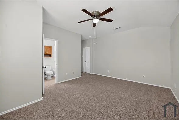 515 Harding Ln — Photo 25