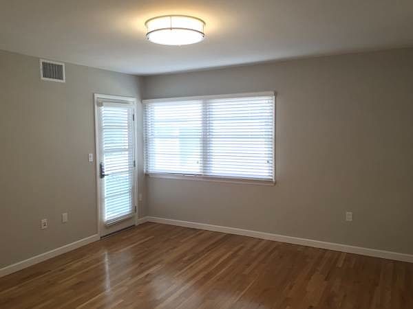 1st image of 1727 Penmar Ave APT 2