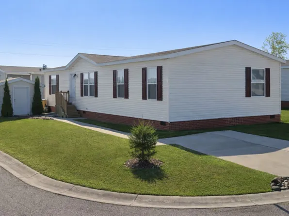 Estimated Payments From 1 600 | 33064 Hickory Ct #60, New Haven, MI 48048