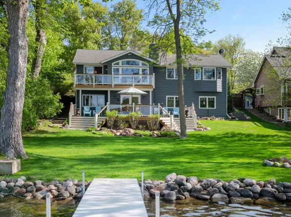 5964 Sunset Rd, Mound, MN 55364