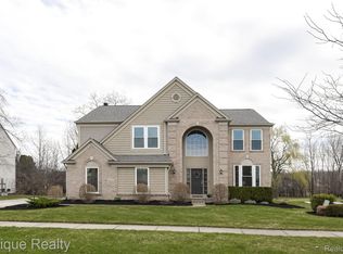 6249 Cherrywood Dr, Ypsilanti, MI 48197