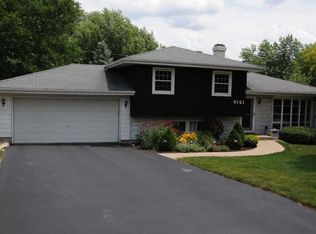 6121 Leonard Ave, Downers Grove, IL 60516