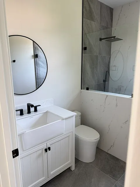 Yale Ave,LLC — Photo 4