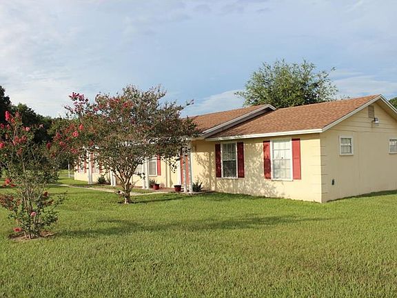 3rd image of 805 Peninsular Dr
