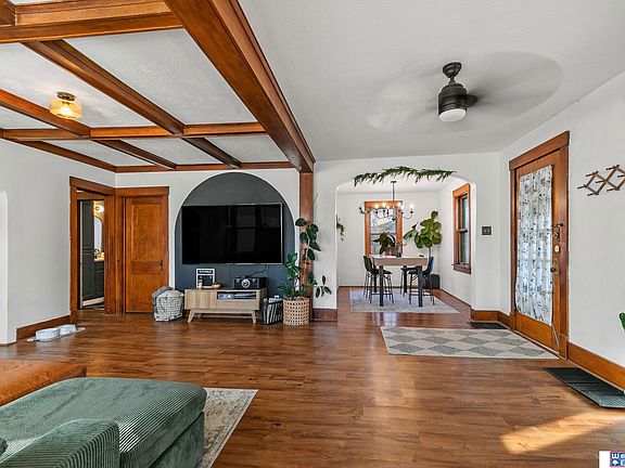 3rd image of 2351 S 40th St