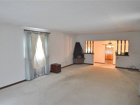 3rd image of 1546 Wakefield Ave