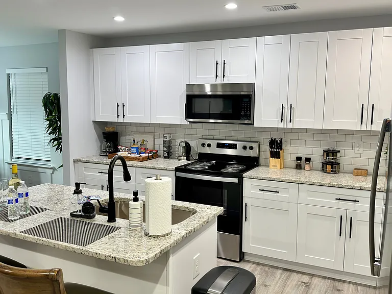 2393 Highpoint Rd — Photo 98