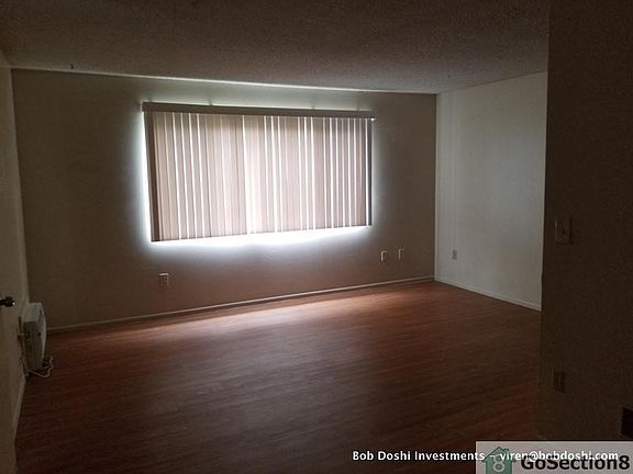 4th image of 218 W Olive Ave APT 1