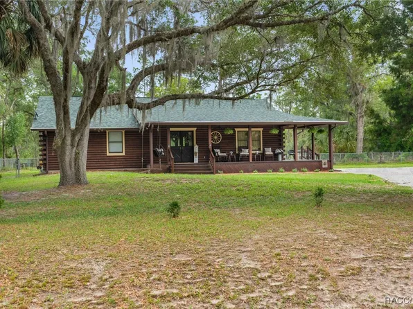 10718 W Dunnellon Rd, Crystal River, FL 34428