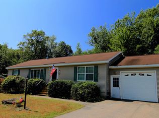 62 Silver Tail Rd, Berwick, ME 03901