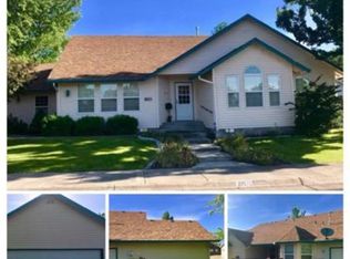 215 SE Crestline Dr, Hermiston, OR 97838