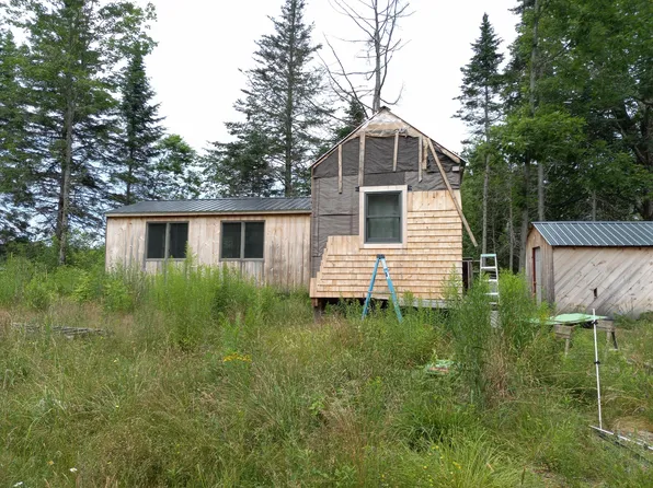 173 Marks Road, Albion, ME 04910