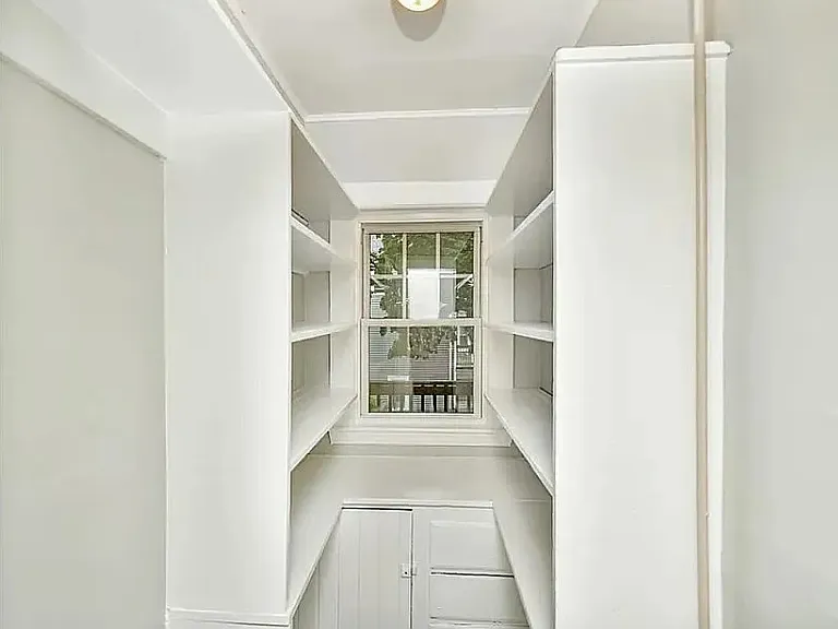 559 Adams St #2 — Photo 7
