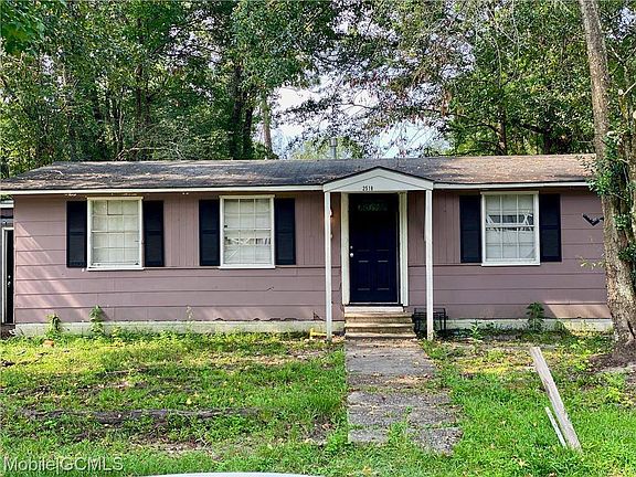 2nd image of 2518 Greenlawn Dr