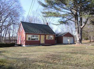27 Benton St, Winsted, CT 06098