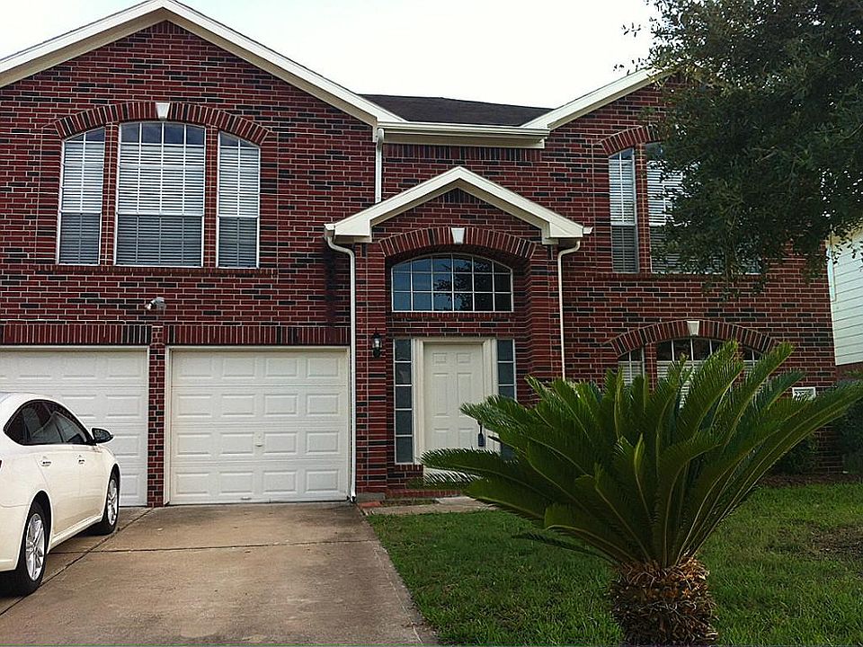 1st image of 22715 Birch Point Dr
