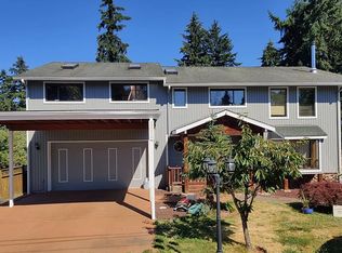 12516 19th Ave NE, Seattle, WA 98125