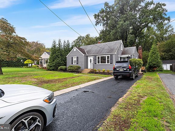 3rd image of 2018 Rancocas Rd