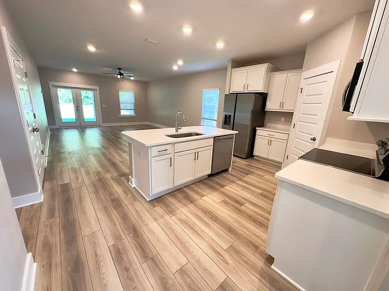 3679 Applewood Dr — Photo 6