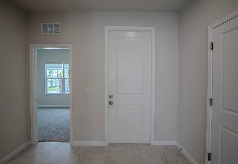 1270 Whispering Ln #1 — Photo 8