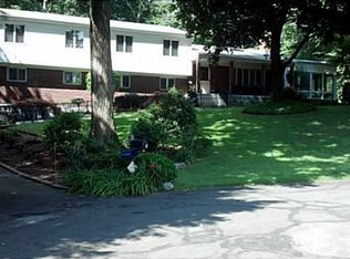 2 David Ct, Monsey, NY 10952
