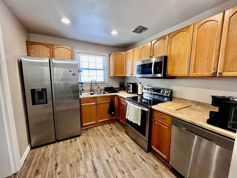1114 Woodland Terrace Dr — Photo 5