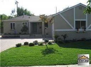19132 Bessemer St, Reseda, CA 91335