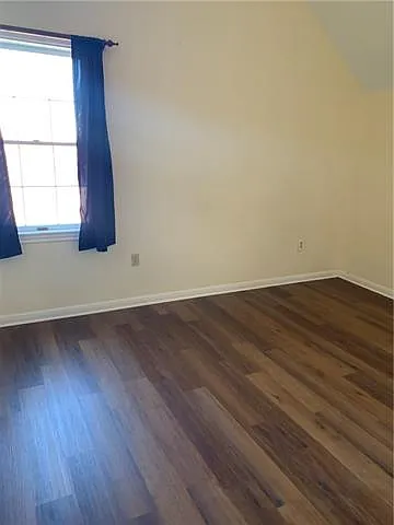 51 Yosemite Dr — Photo 13