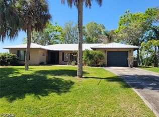 3145 Shell Ln, Labelle, FL 33935