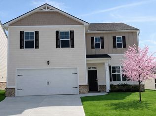 374 Murray Ln, Hoschton, GA 30548