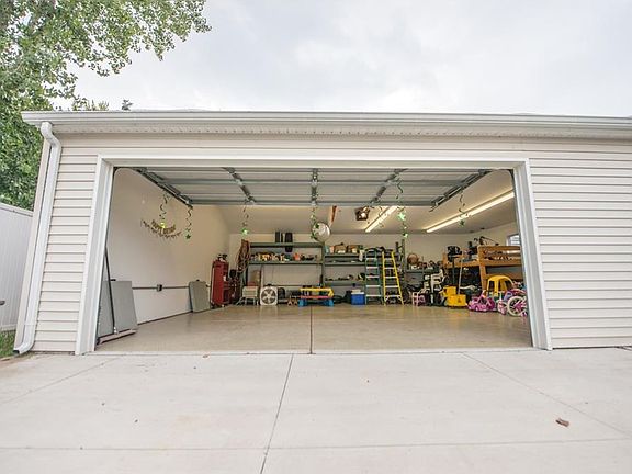 2nd image of 373 Highland Ave