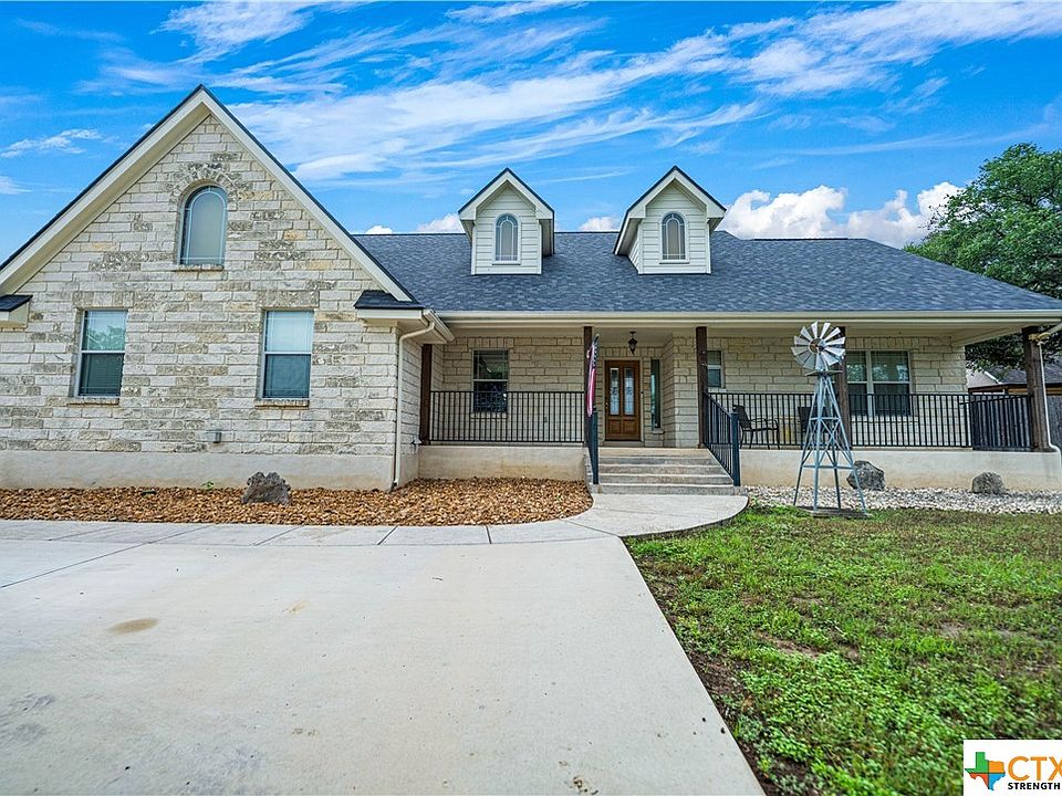 1st image of 261 Gallagher Dr