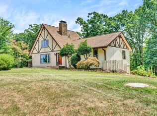 99 Raglin Branch Ln, Ferrum, VA 24088