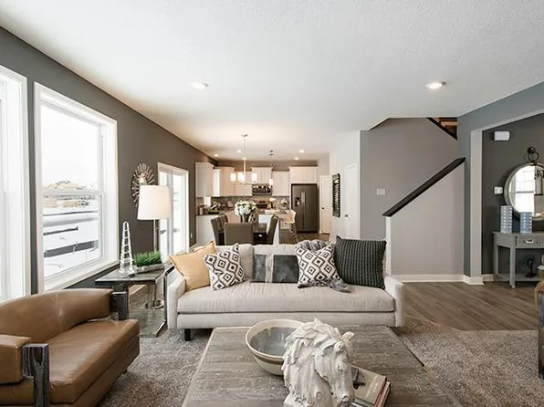 2076 Watermark Way, Lino Lakes, MN 55038