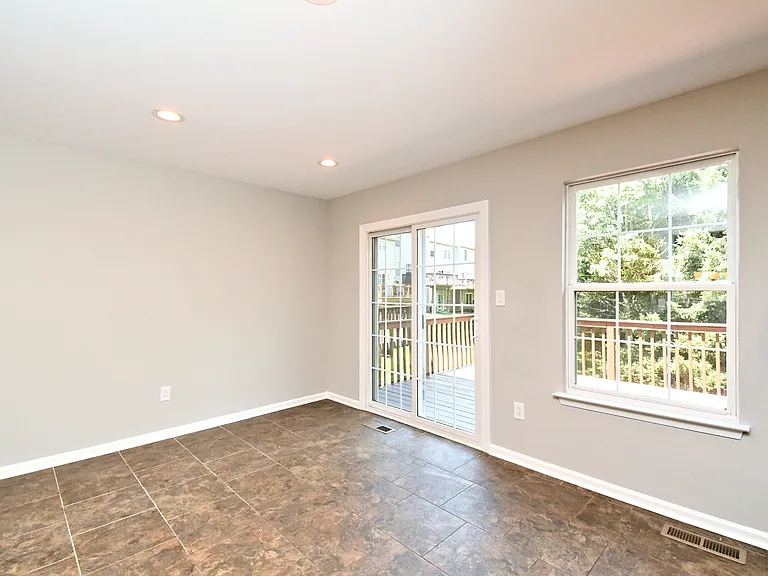 18 Norsham Way #1 — Photo 23