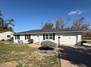 322 Bredall St, Perryville, MO 63775