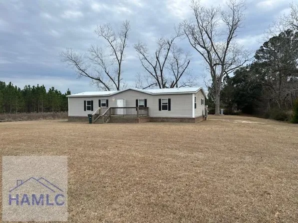197 Birdford Lake Rd, Glennville, GA 30427