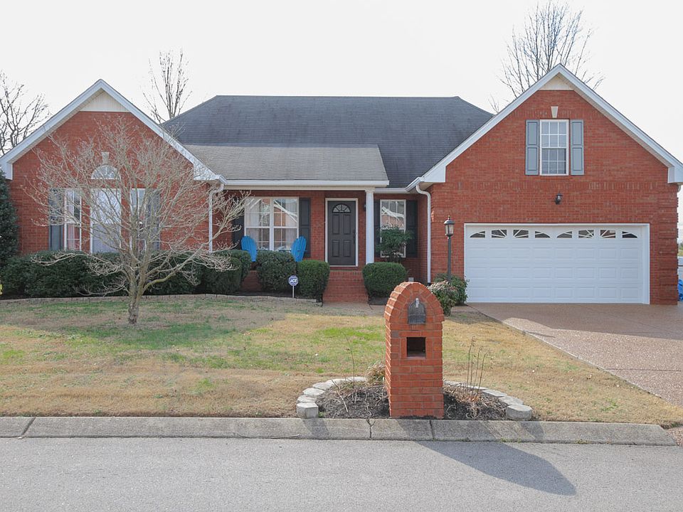 1st image of 1093 Pinehurst Dr
