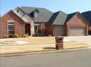 16104 Cattail Cir, Edmond, OK 73013